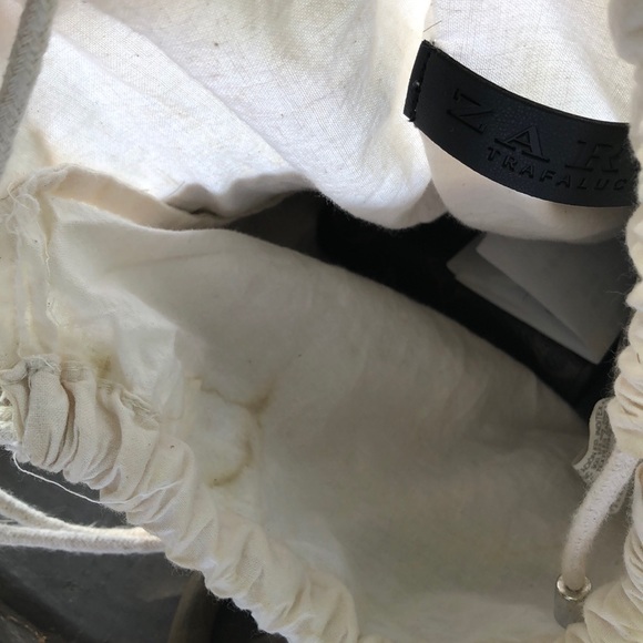 Straw bucket bag - Picture 3 of 5